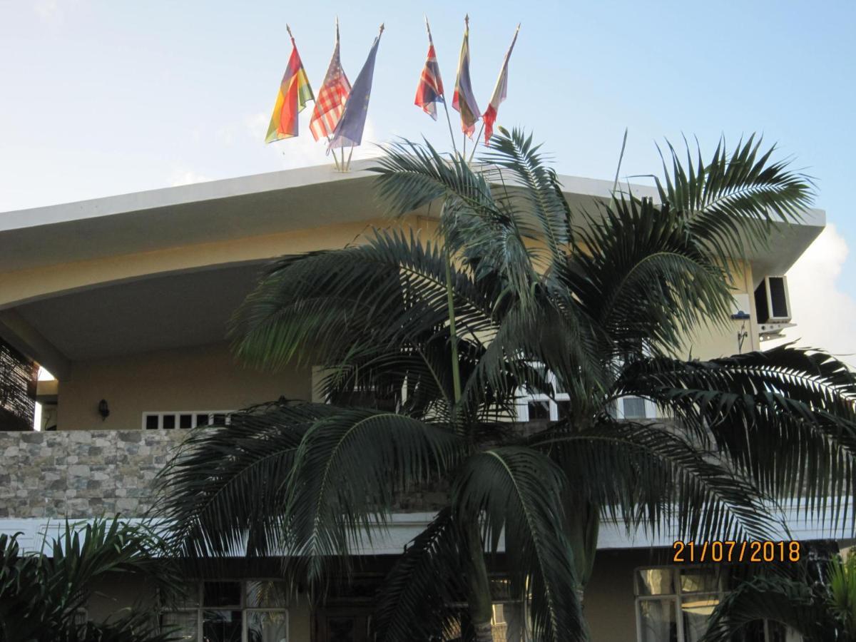 Jolie Villa Santa avec piscine privée Pointe aux Piments Exterior foto